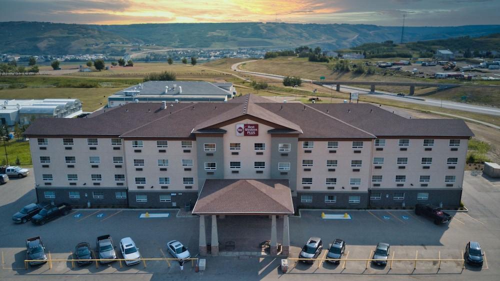Best Western Plus Peace River Hotel & Suites Экстерьер фото