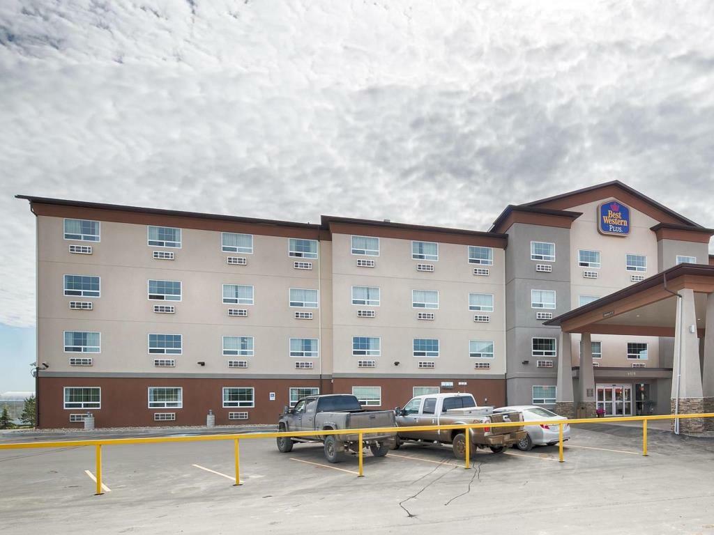 Best Western Plus Peace River Hotel & Suites Экстерьер фото